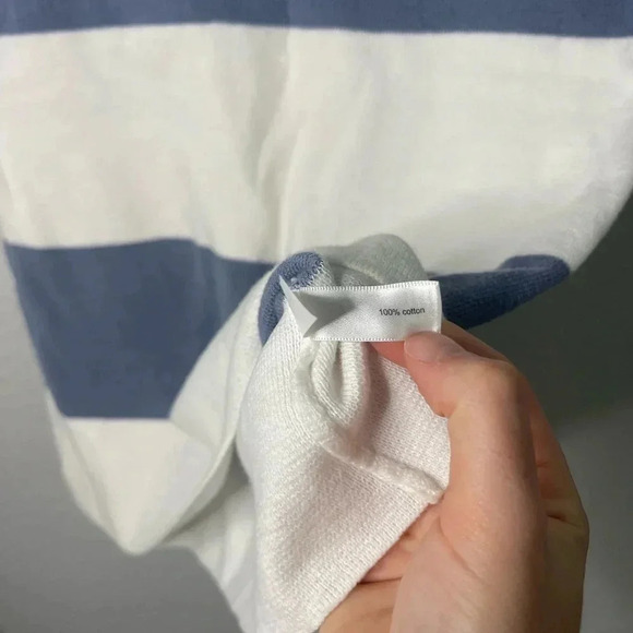 The Limited Short Sleeve Embellished Sweater - Picture 4 of 4